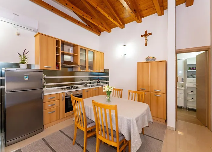 Villa Zlatni Dvori Zadarvillas