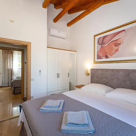 Villa Zlatni Dvori Zadarvillas Ražanac
