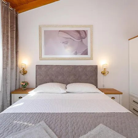 Zlatni Dvori Zadarvillas Villa
