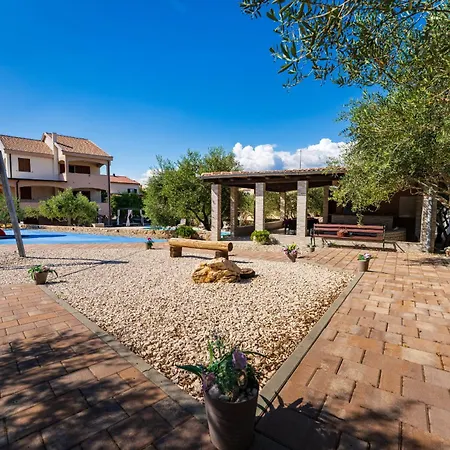 Zlatni Dvori Zadarvillas