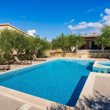 Zlatni Dvori Zadarvillas