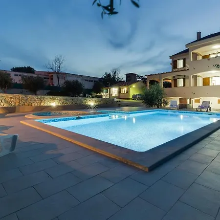 Villa Zlatni Dvori Zadarvillas Razanac