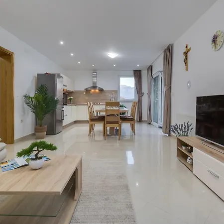Villa Zlatni Dvori Zadarvillas