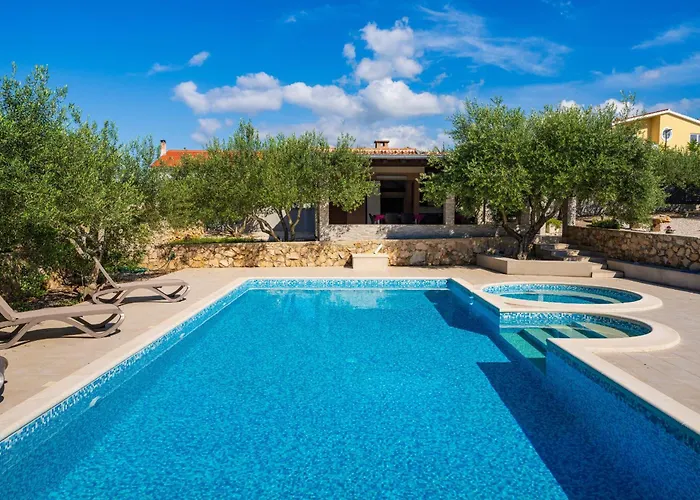 Zlatni Dvori Zadarvillas Βίλα *