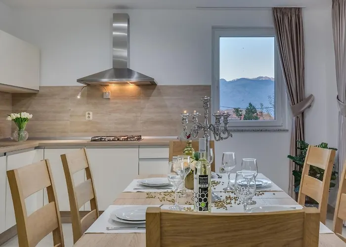 Βίλα Zlatni Dvori Zadarvillas *